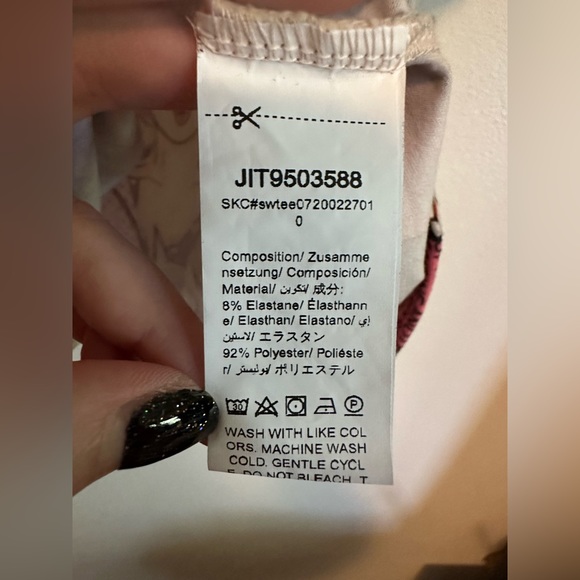 Comic Book Shirt! 💥 - Picture 7 of 11